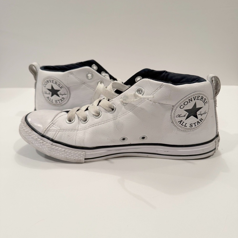 Converse Chuck Taylor All Star Leather Street Mid Junior 6 White Sneakers Shoes